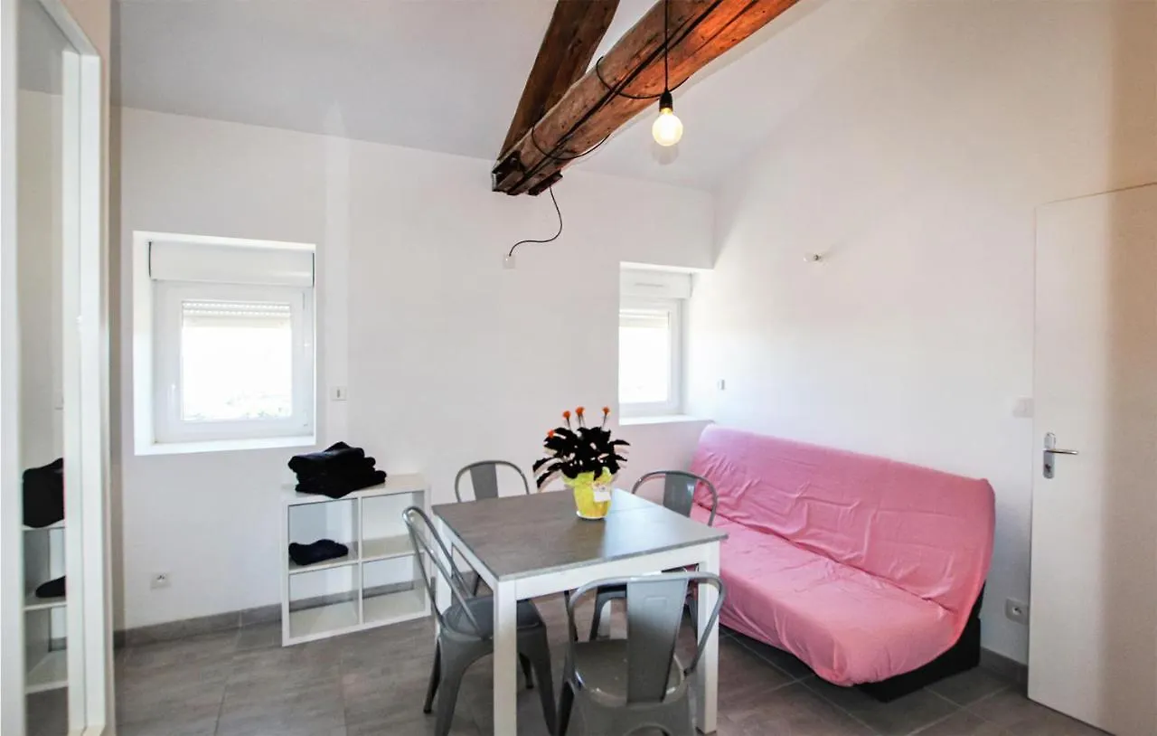 Awesome Apartment In Vanosc With Kitchenette